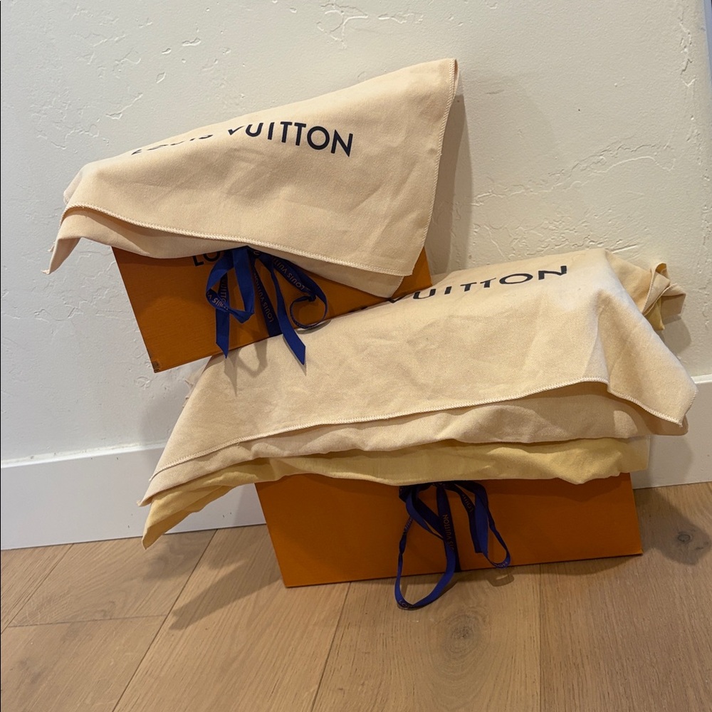 Louis Vuitton Beige Dust Bags with Orange Boxes